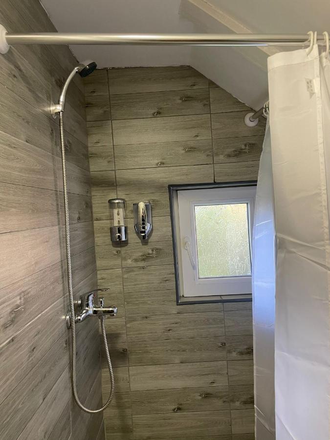 Apartmani Marija Zemun Zemun Polje エクステリア 写真