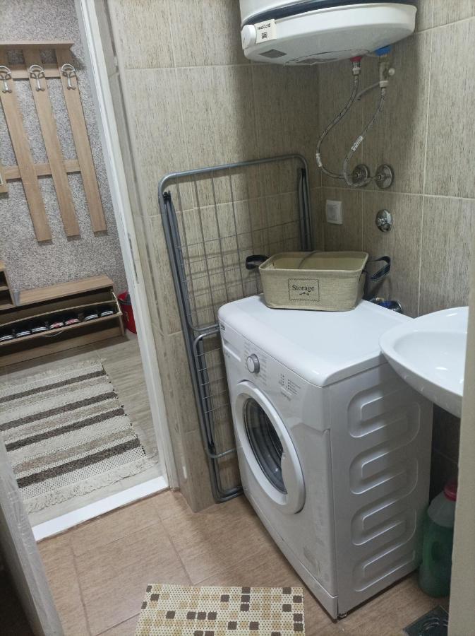 Apartmani Marija Zemun Zemun Polje エクステリア 写真