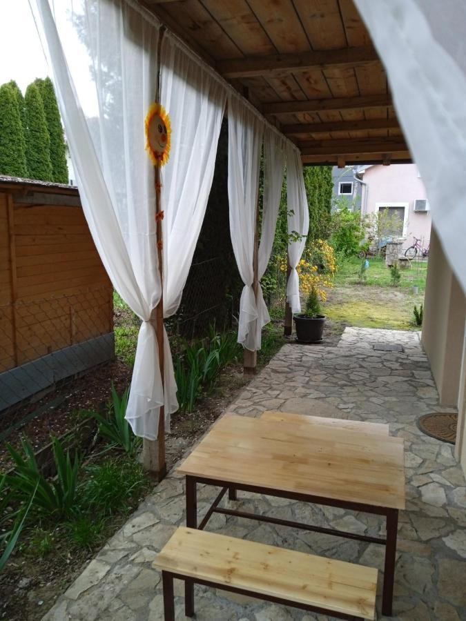 Apartmani Marija Zemun Zemun Polje エクステリア 写真